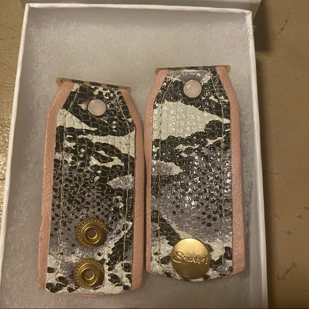 Apple snakeskin leather watchband